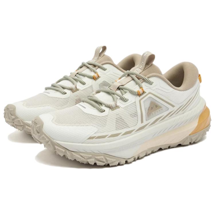 QIAODAN Slip Resistant Abrasion Resistant Low top Trail Running Shoes Men’s Beige Brown