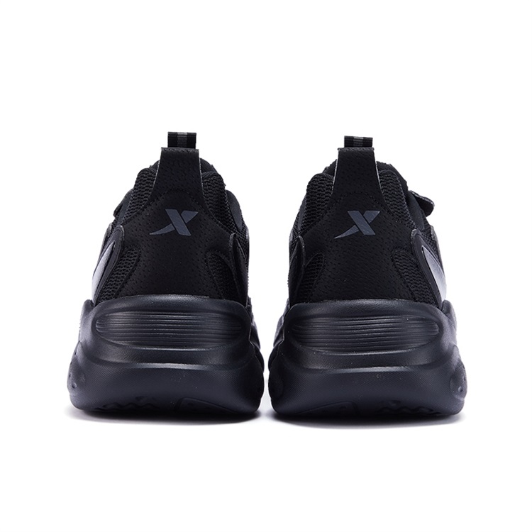 XTEP Cushioning Rebound Slip Resistant Abrasion Resistant Low top Casual Training Running Shoes Men’s Black