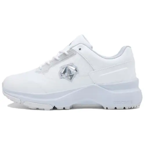 DESCENTE GOLF Slip Resistant Abrasion Resistant Low top Golf Shoes Women's White