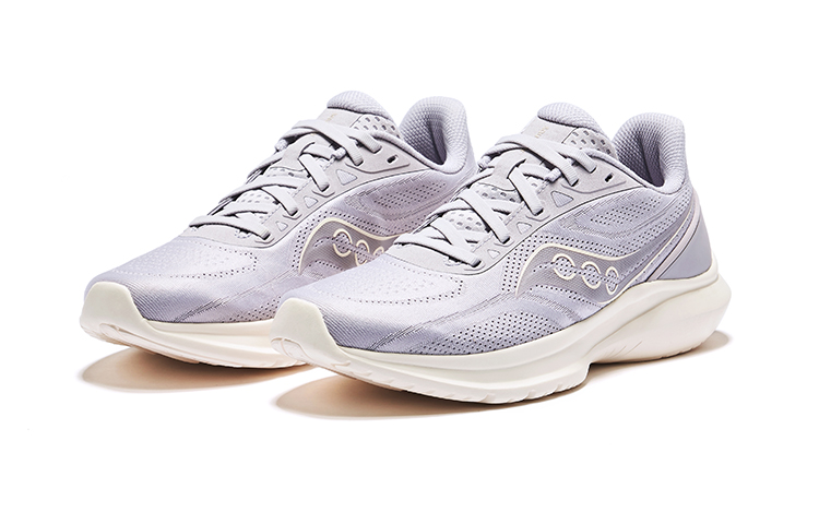 Saucony Kinvara ForHer Essence Cushioning Slip Resistant Cushioning Slip Resistant Low top Running Shoes Women’s Purple
