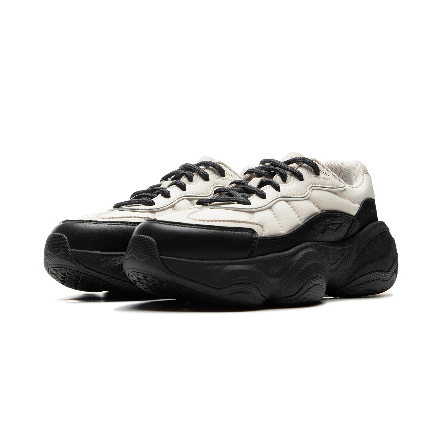 Li Ning Honey Fabric Cushioning Abrasion Resistant Height Increasing Low top Casual Running Shoes Women’s Black White