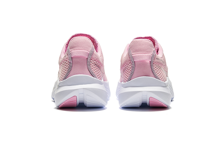 Saucony Kinvara Elite 14 Mesh Cushioning Breathable Coverage Lightweight Low top Running Shoes Women’s Pink