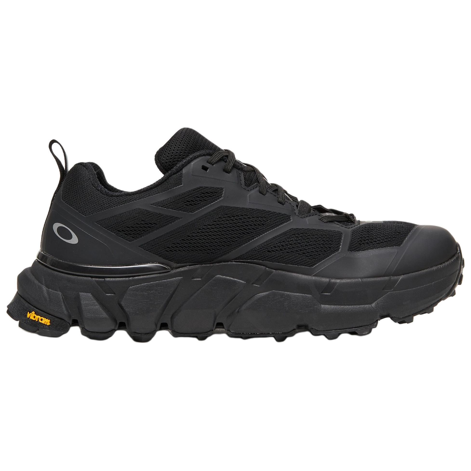 Oakley Low top Outdoor Shoes Unisex Black