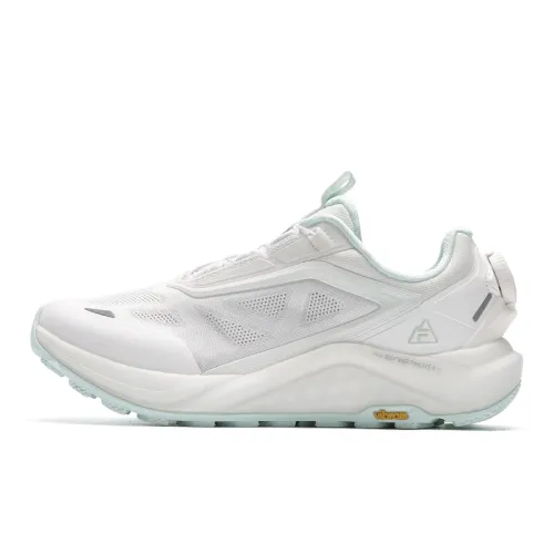 FILA BOA Abrasion Resistant Breathable Low top Outdoor Shoes Women's Bright White