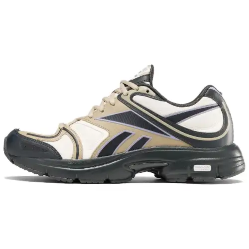 Reebok Road Plus Vi trainers