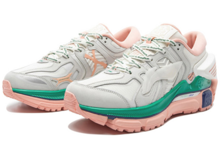 LiNing PFW S/S Collection | Sun Chaser Kua Fu Women’s — White/Pink