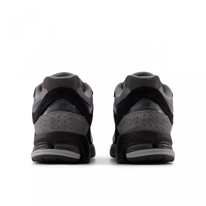 2002R New Balance ‘Black Ripstop’