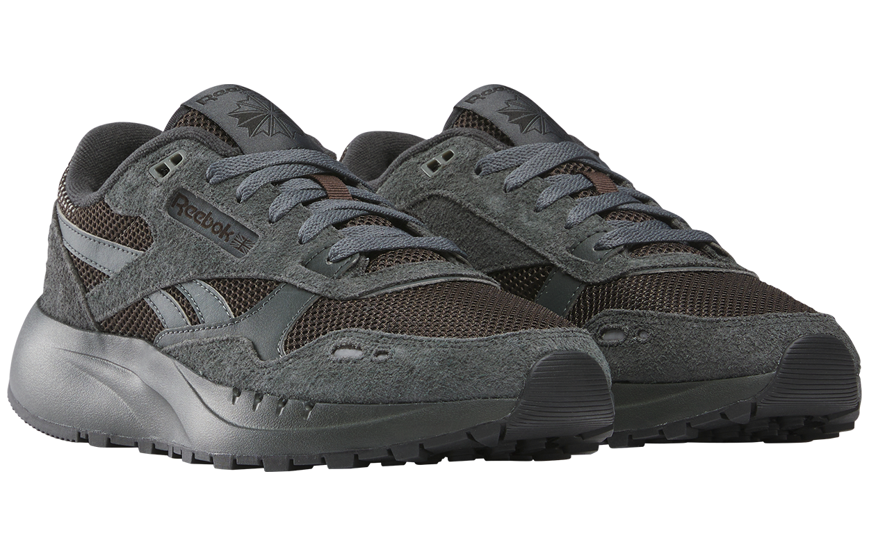 Classic Leather 2400 Reebok ‘Dark Matter Grey’