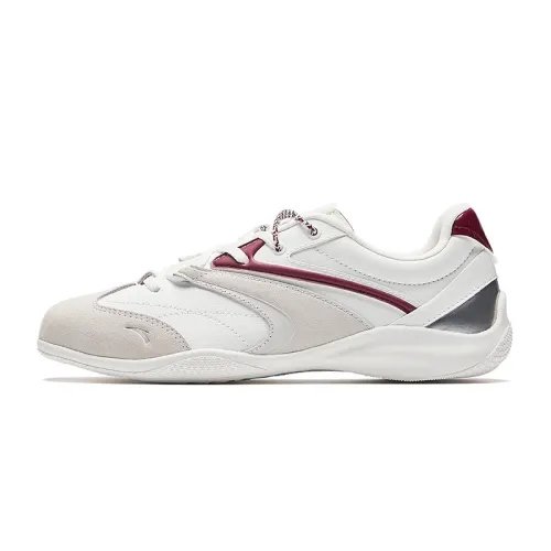 Anta Coverage Abrasion Resistant Low top German Army Trainers Women's Papyrus White Rose Red Silver