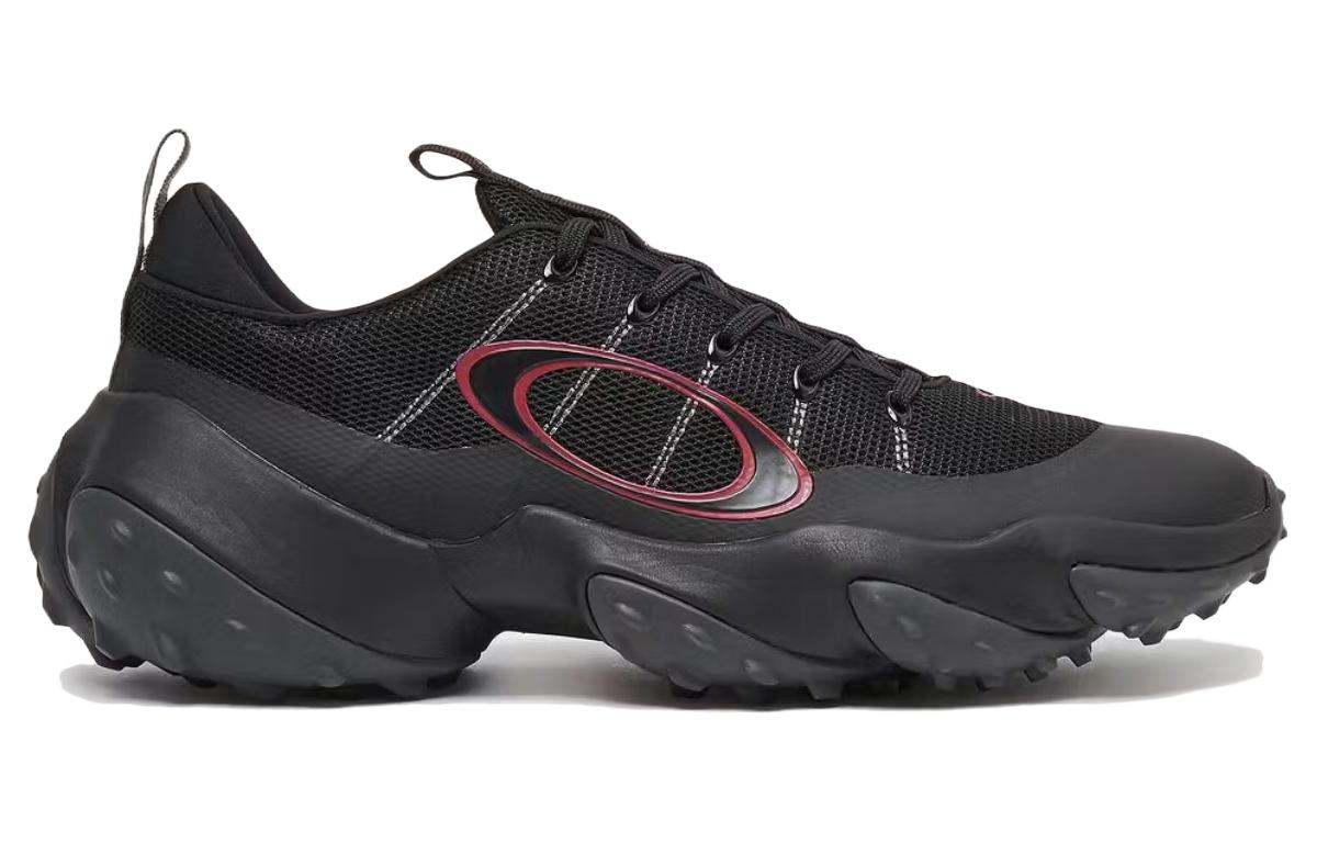 Oakley Edge Fle Cushioning Slip Resistant Abrasion Resistant Low top Golf Shoes Men’s Black Red