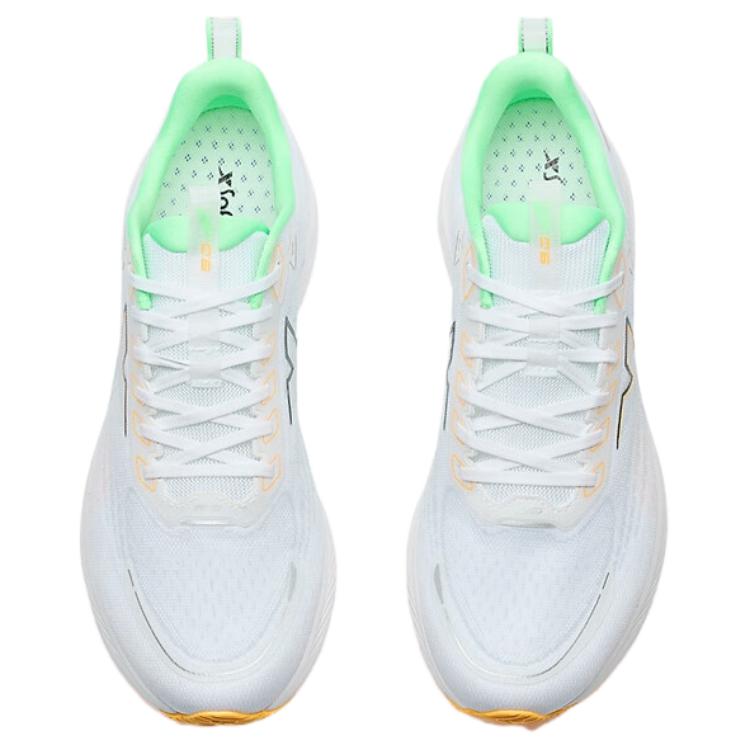 XTEP Abrasion Resistant Slip Resistant Low top Training Running Shoes Men’s White Green