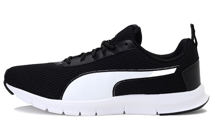 PUMA Flexracer Low top Running Shoes Men's Black White