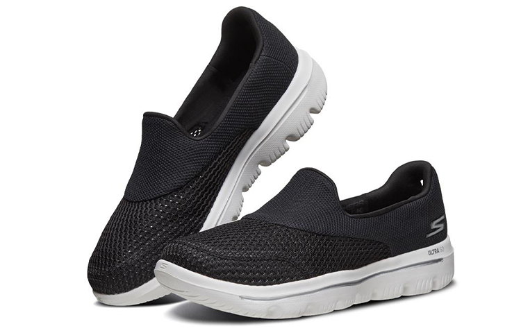 Skechers Images Go Walk Evolution Ultra Low Top Black Women’s