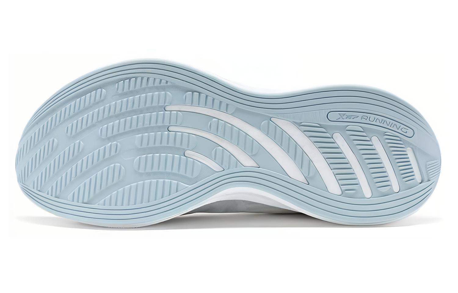XTEP Tantang Lite Cushioning, Wear Resistant Low top Running Shoes Women’s White Green
