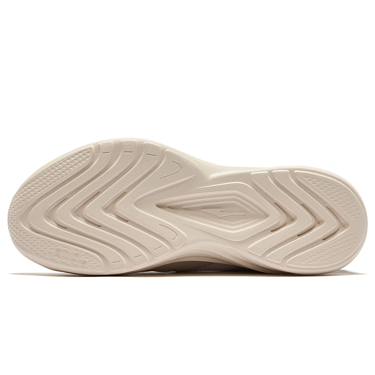 Erke Hunt Slip Resistant Lightweight Rebound Low top Running Shoes Men’s Eggnog Gray Light Linen