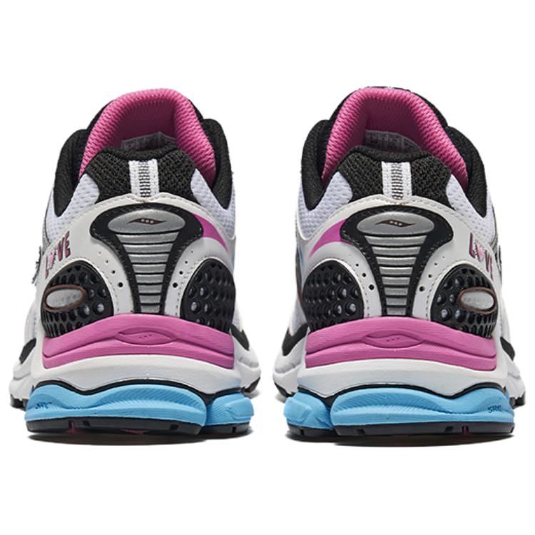 Saucony ProGrid Triumph 4 Keith Haring Love