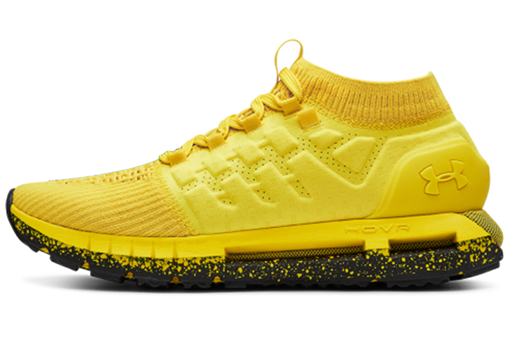 Мужские кроссовки Under Armour HOVR Phantom (черно-желтые)