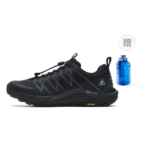 FILA WOLF 2+ Wear resistant And Lightweight Low top Outdoor Shoes Men's Galloping Horse Black