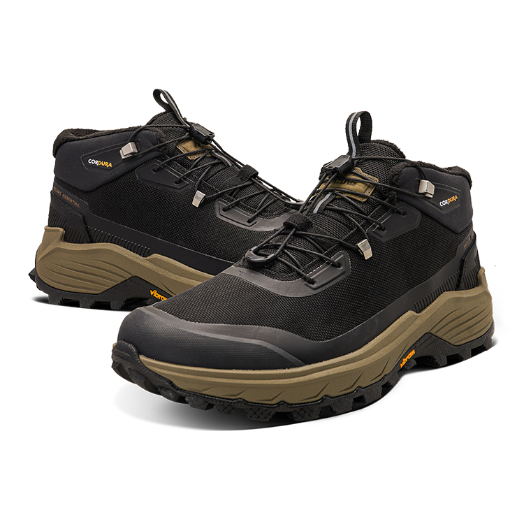Mizuno GM CROSSWILD 2 Slip Resistant Abrasion Resistant Mid top Outdoor Shoes Men’s Black