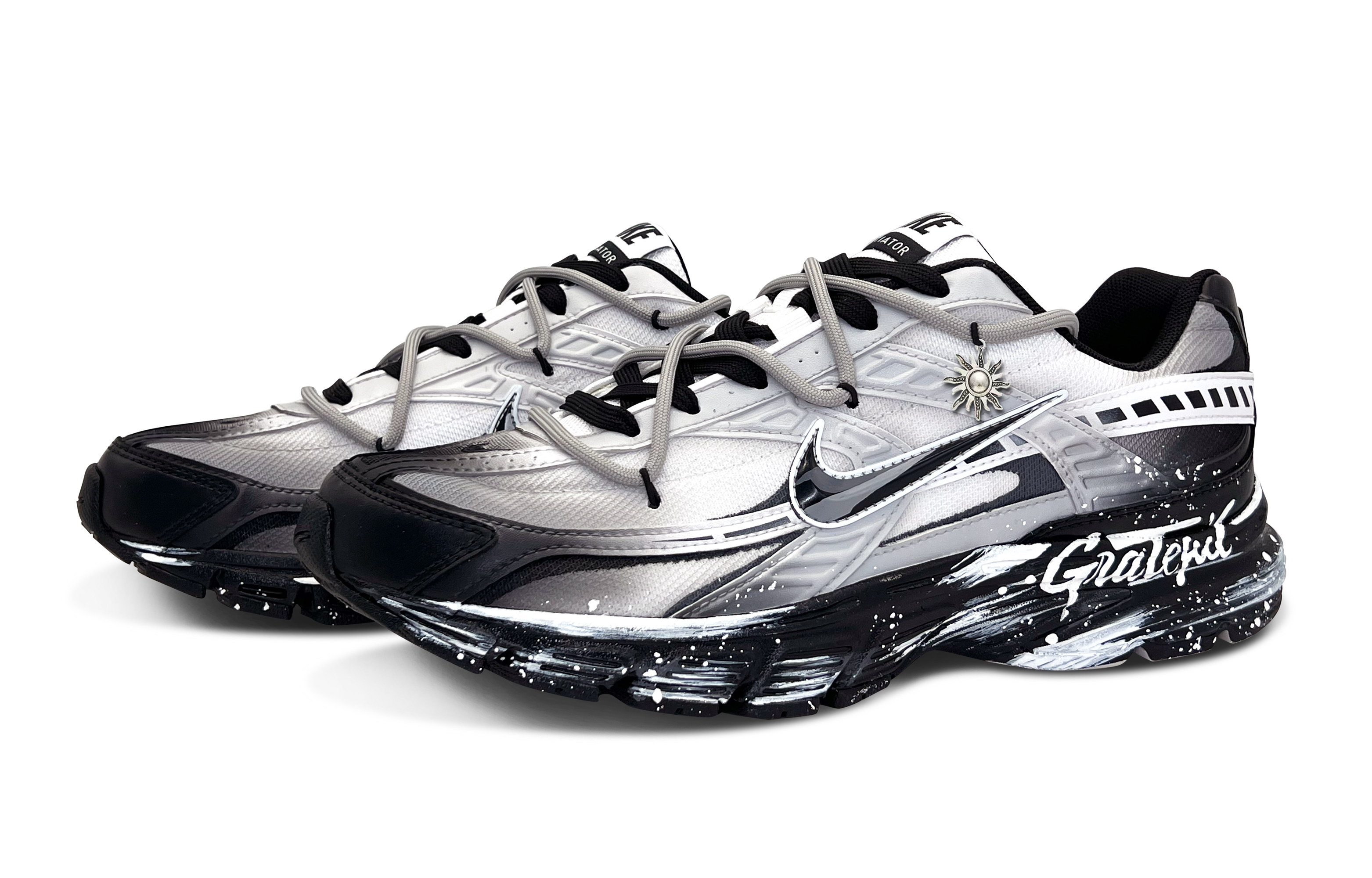 Nike Initiator Abrasion Resistant Breathable Moisture Wicking Low top Running Shoes Men’s Black White Silver