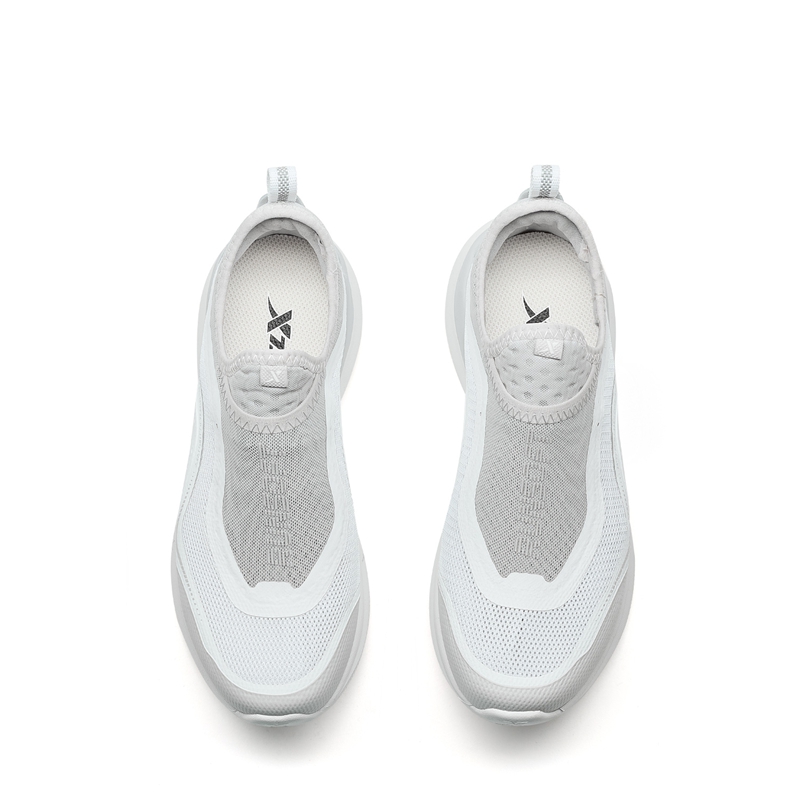 XTEP Soft Cube Breathable And Wear resistant Low top Casual Running Shoes Women’s White Silver
