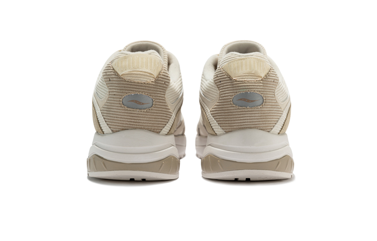 Saucony GSD 90S Slip Resistant Abrasion Resistant Low top Casual Shoes Unisex Beige Brown