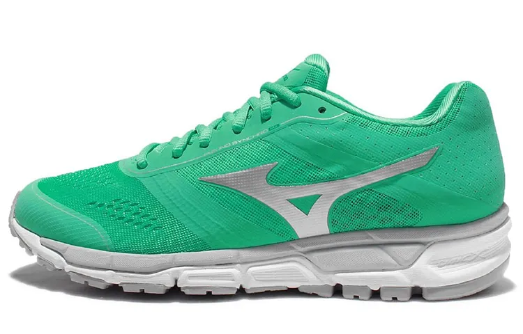 Mizuno Synchro M Synchro M Low top Running Shoes Women's Green White