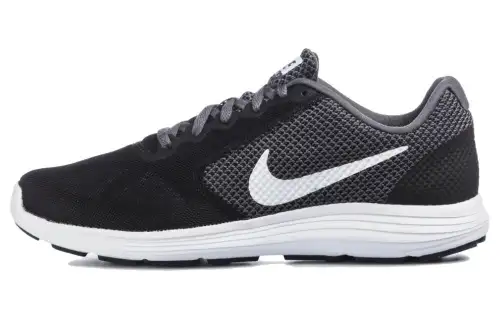 Nike Revolution 3 Black/White/Dark Grey