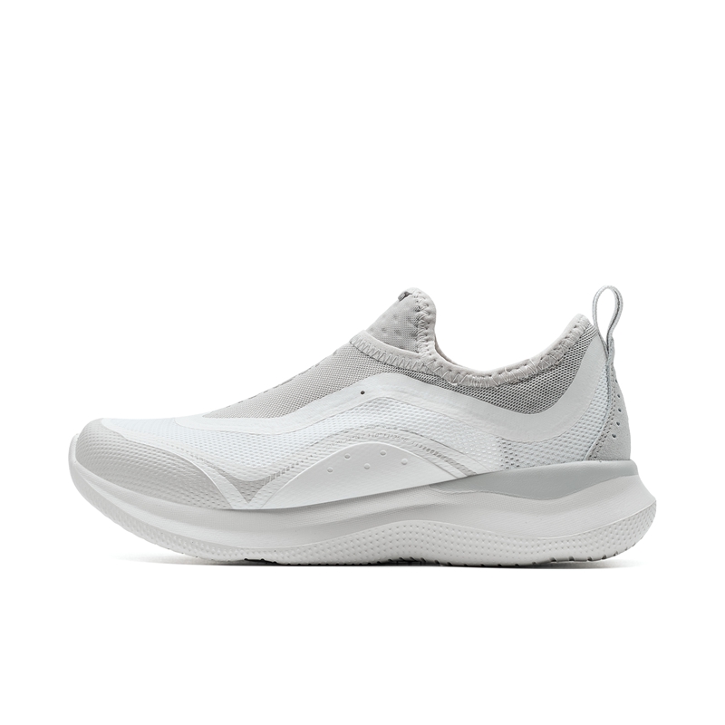XTEP Soft Cube Breathable And Wear resistant Low top Casual Running Shoes Women’s White Silver
