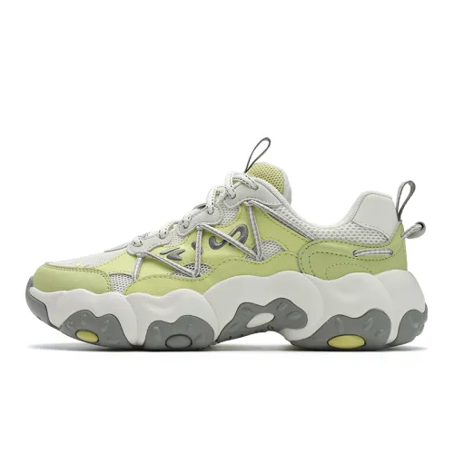 FILA FLUID 6 Low top Running Shoes Women's Green
