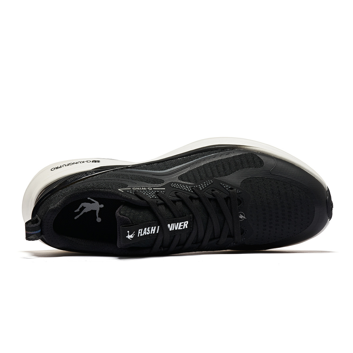 QIAODAN Winding 12 Slip Resistant Abrasion Resistant Low top Casual Running Shoes Men’s Black White