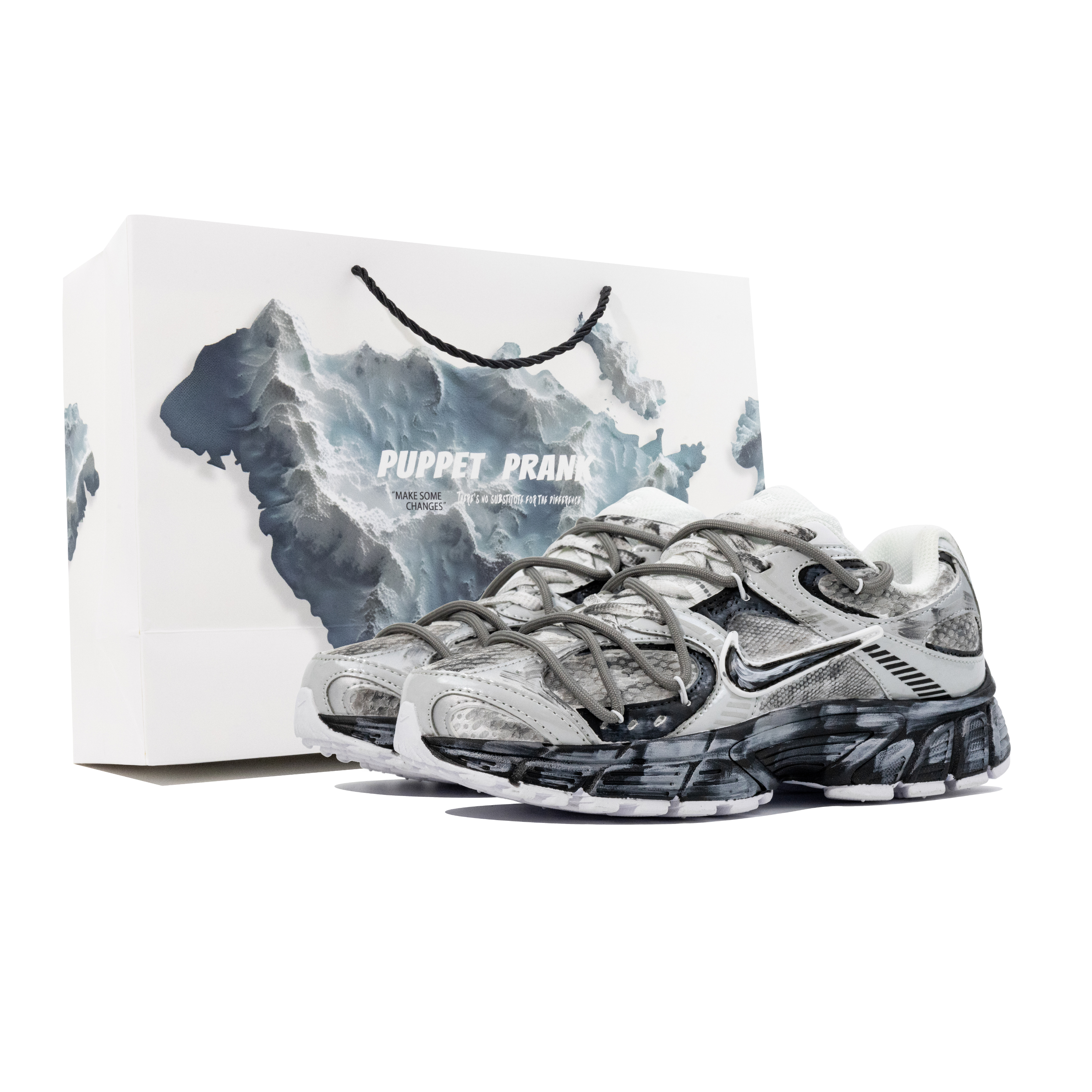 Nike V5 RNR Abrasion Resistant Abrasion Resistant Low top Running Shoes Women’s Gray