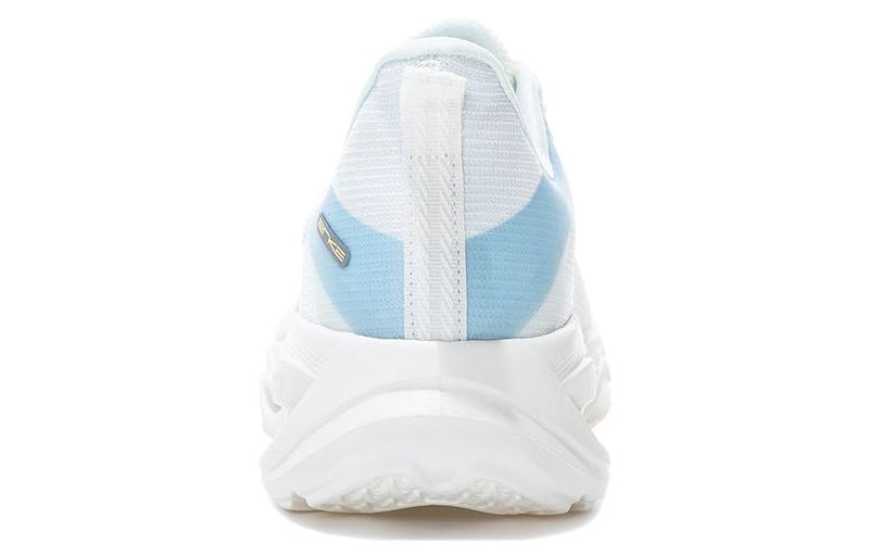 Erke Abrasion Resistant Abrasion Resistant Low top Running Shoes Men’s White Orange