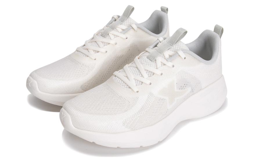 XTEP Cushioning Slip Resistant Abrasion Resistant Low top Running Shoes Women’s Sail White