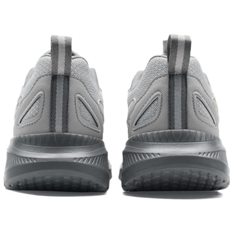 XTEP Coverage Slip Resistant Low top Casual Running Shoes Men’s Gray