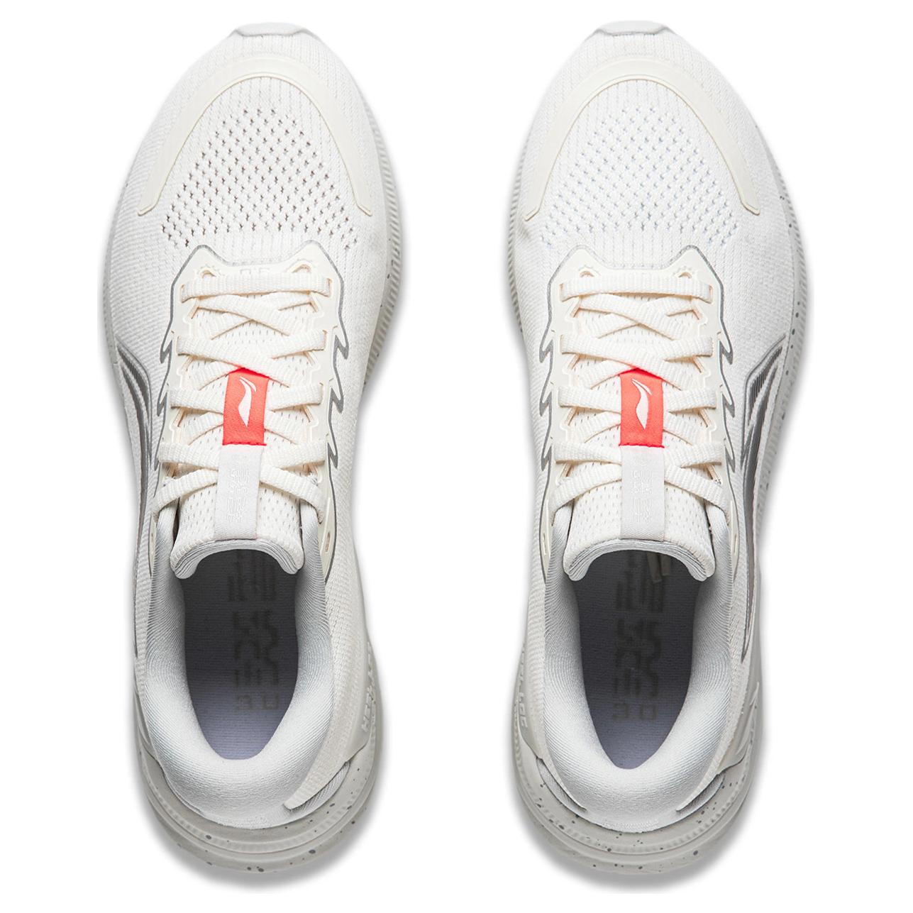 Li Ning YueYing 3.0 Cushioning Slip Resistant Low top Running Shoes Women’s Beige Gray