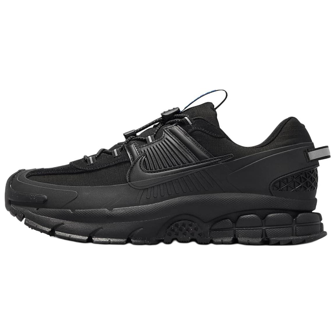 Мужские кроссовки Nike Zoom Vomero Roam (черно-синие)