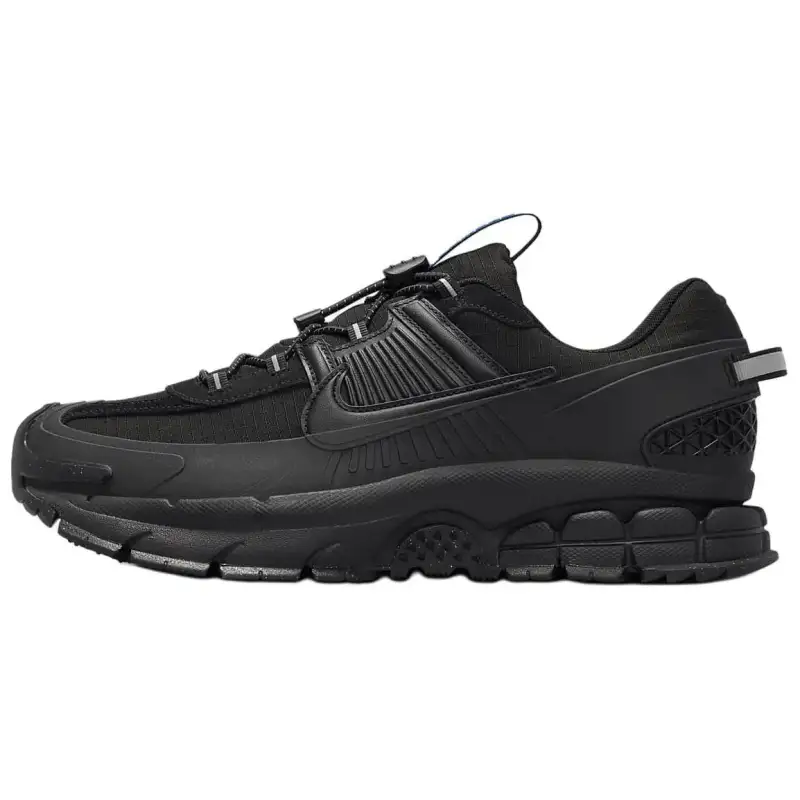 Nike Zoom Vomero Roam Triple Black