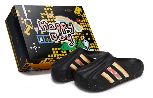 Adidas Originals AdiFOM SUPERSTAR MULE Slip Resistant Slip Resistant Closed Toe Slippers Unisex Black Red Yellow