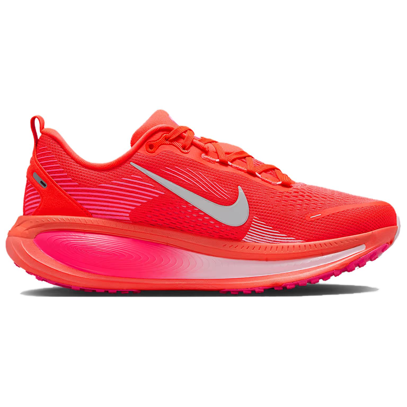 Nike Vomero 18 Low top Running Shoes Women’s Red