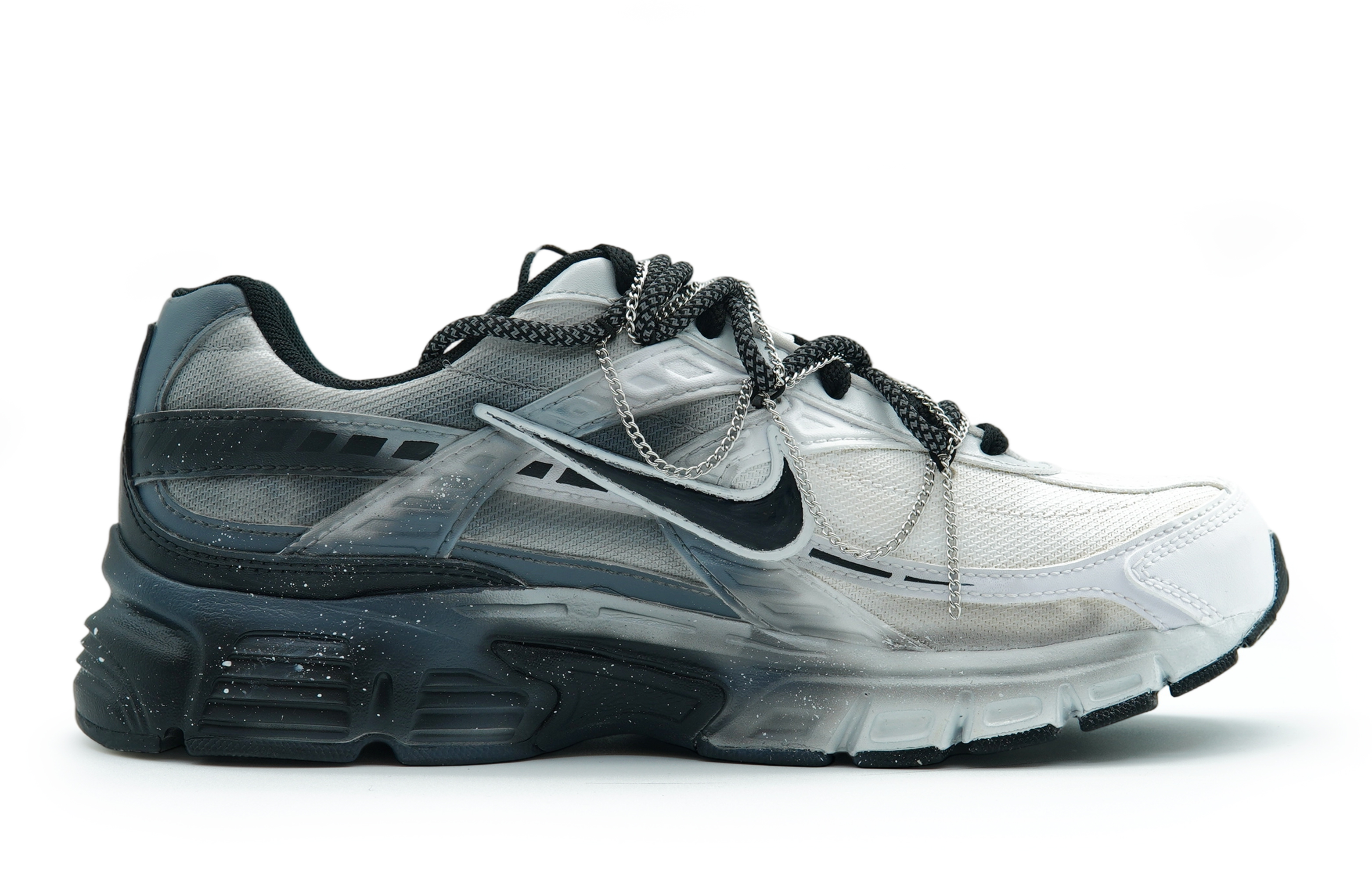 Nike Initiator Abrasion Resistant Low top Running Shoes Men’s Black White Gray