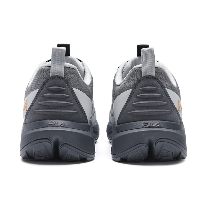 FILA WOLF 2+ Wear resistant And Lightweight Low top Outdoor Shoes Men’s Nightfall Gray