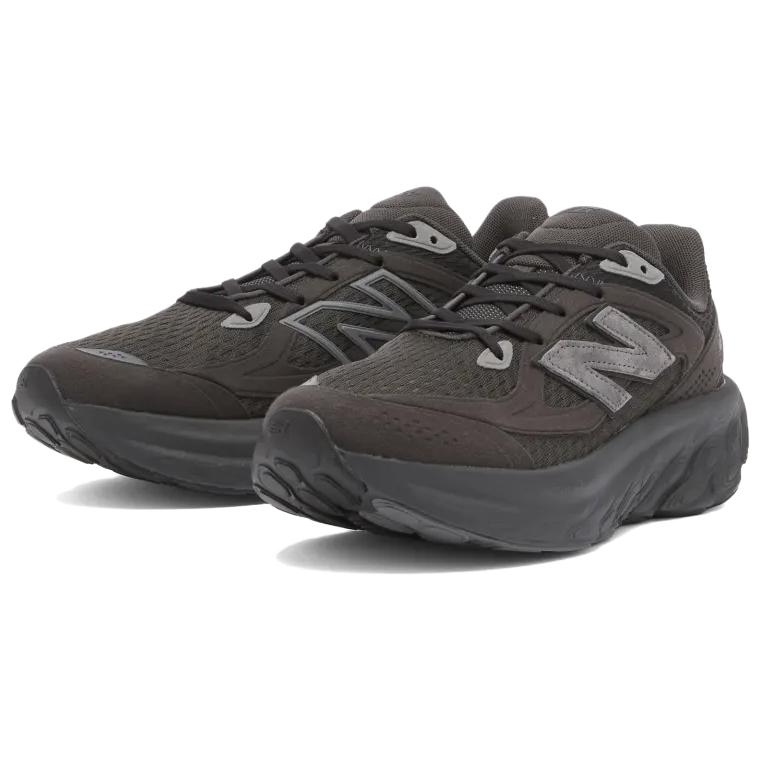 New Balance mesh-panelled fresh foam sneakers