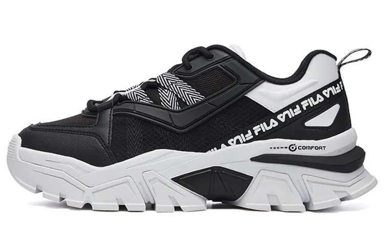 FILA Buffer Low Running Shoes Black/White Women's