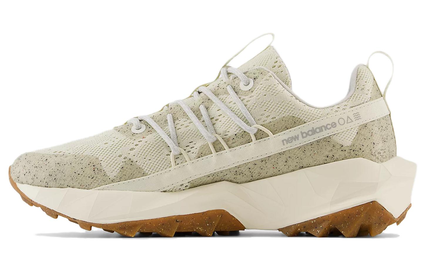 Tektrel Wmns New Balance 'Sea Salt Cork' Women's