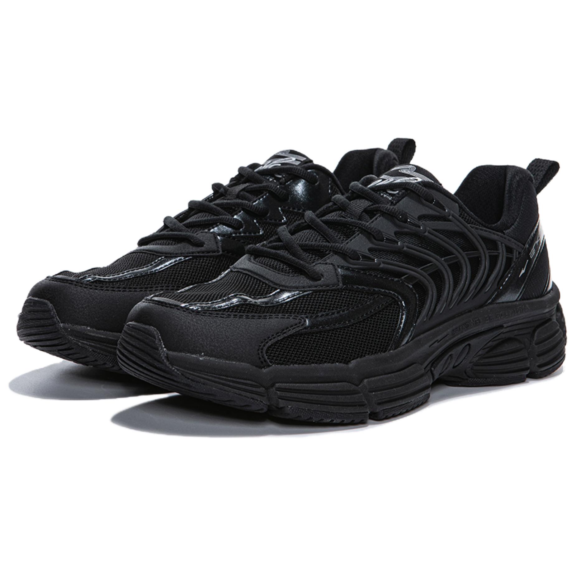 Erke Cushioning Slip Resistant Abrasion Resistant Low top Running Shoes Men’s Black