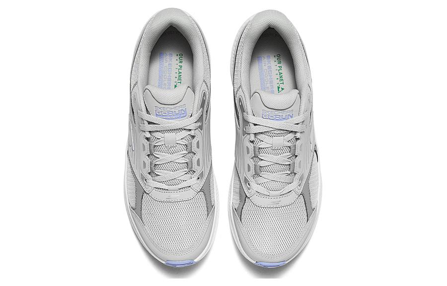Skechers Cushioning Abrasion Resistant Breathable Support Balance Lightweight Anti Rollover Low top Racing Training