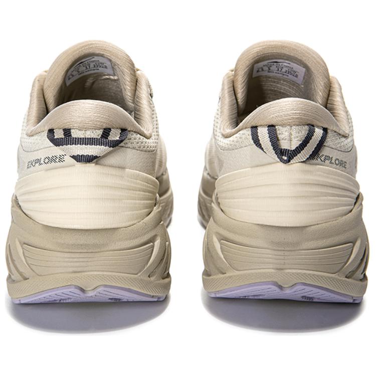 Erke Abrasion Resistant Low top Trail Running Shoes Women’s Beige