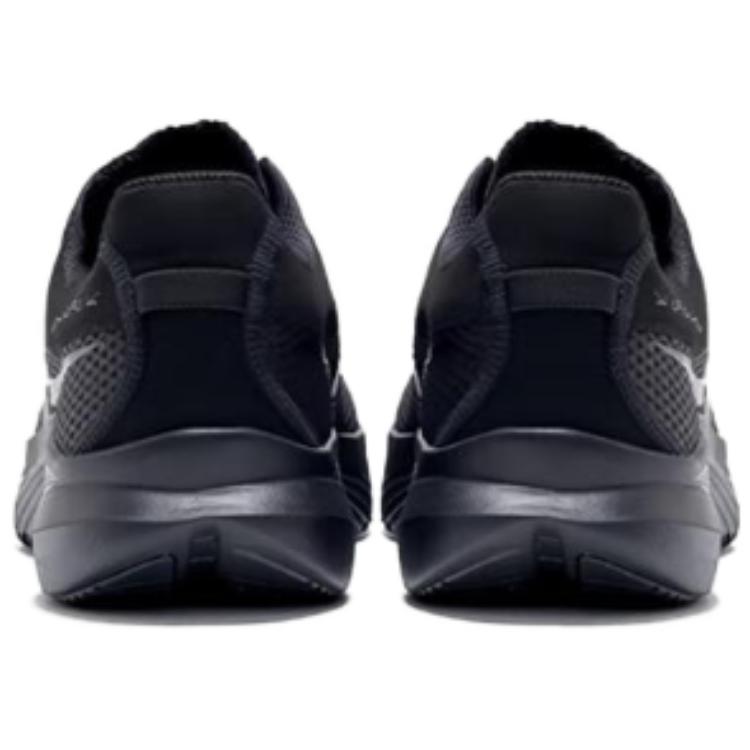 Saucony Kinvara 14 Low top Training Sprint Running Shoes Men’s Black