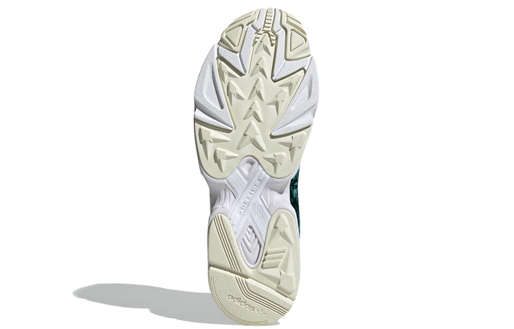 Кроссовки adidas originals Yung-1 (зелено-черные) — Зелёный / чёрный — фото 4